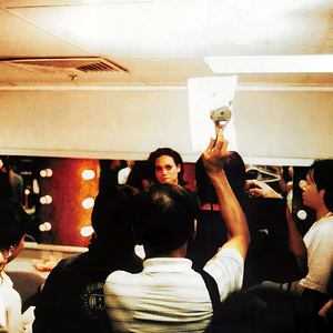 老师憋不住穿小内内尿急知乎
